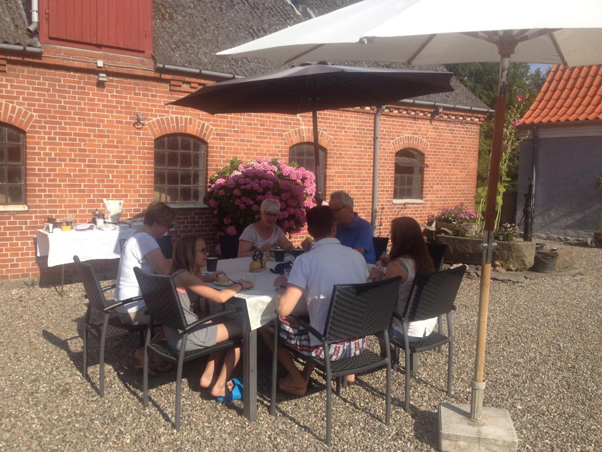 Kildegaarden Bed&Breakfast Frorup Buitenkant foto